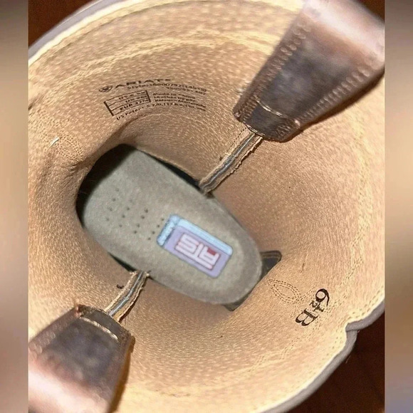 ARIAT Women’s Style No. 10000797
Heritage Roper Western Boot MSRP $160 - Picture 8 of 8